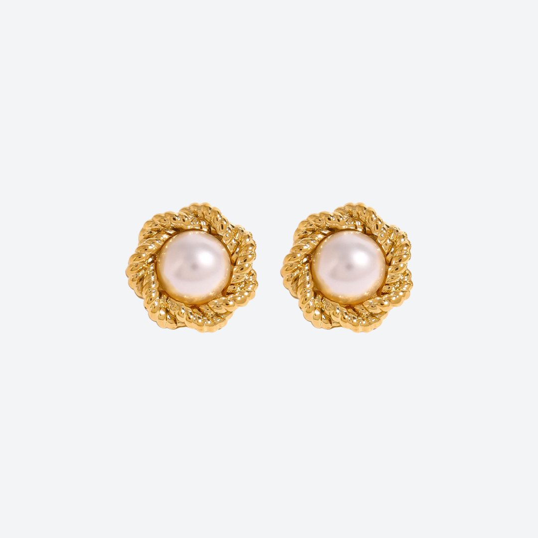 Geneviève Pearl Studs