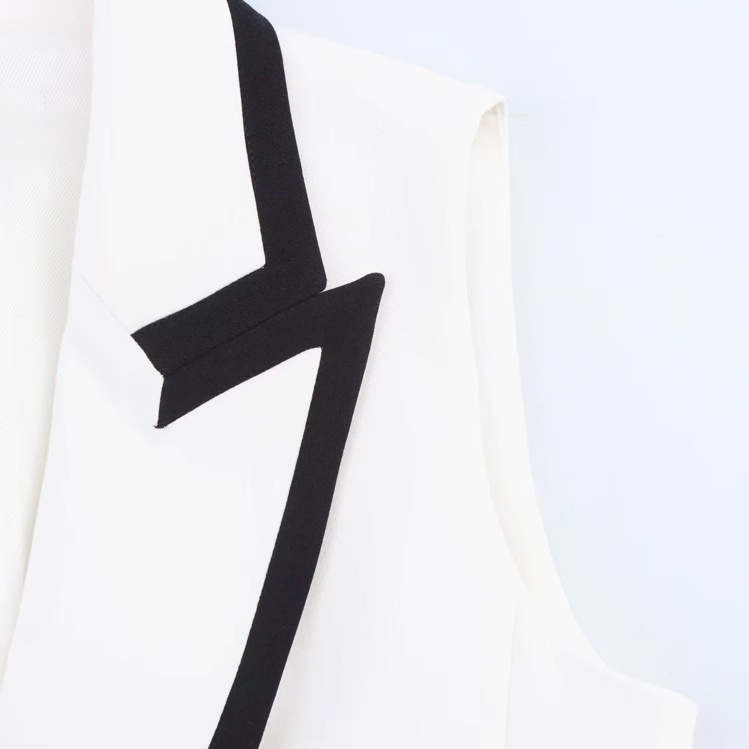 The Monaco-White Contrast Vest