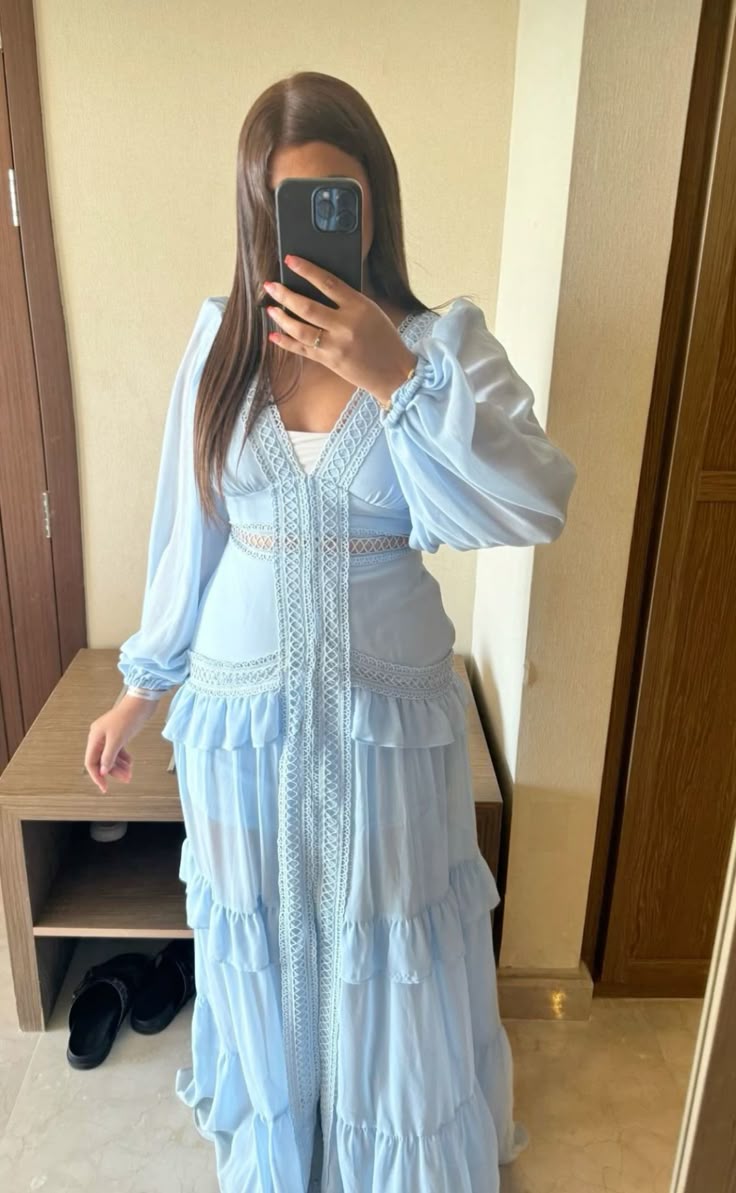 Linden Estate Dress- Baby Blue