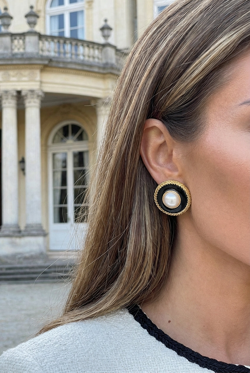 Eleanor Classic Studs