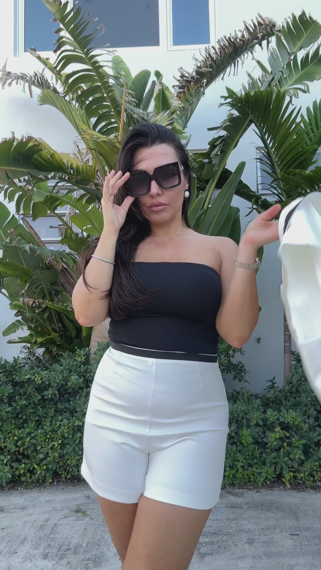 The Monaco- White Contrast Shorts